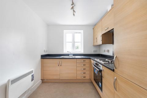 undefined, Gloucester Street, Cirencester, Gloucestershire, GL7