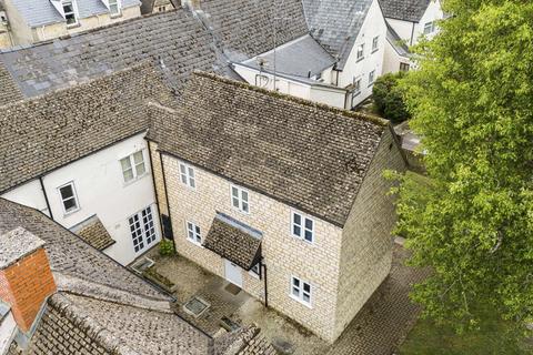 undefined, Gloucester Street, Cirencester, Gloucestershire, GL7