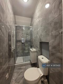 1 bedroom in a house share to rent, Brightwell Avenue, Westcliff-On-Sea, SS0