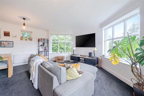 3 bedroom flat for sale, Manor Place, Mavelstone Road, Bromley