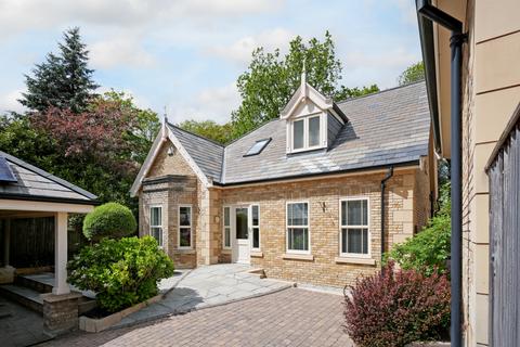 4 bedroom detached house for sale, Oak View, Totley Brook Road, Dore, S17 3RX