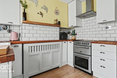 2 bedroom terraced house for sale, Peckham Street, Bury St Edmunds
