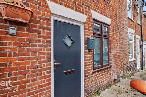 2 bedroom terraced house for sale, Peckham Street, Bury St Edmunds