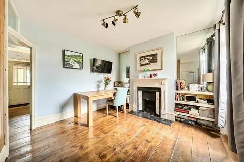 2 bedroom terraced house for sale - Bild 4