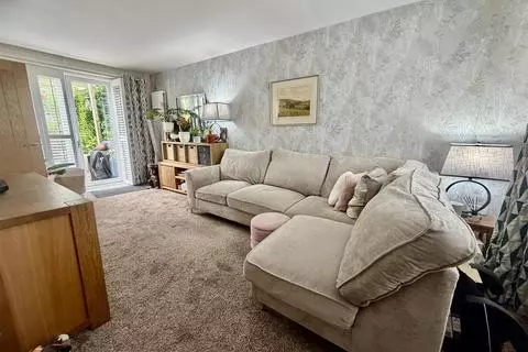 2 bedroom semi-detached house for sale - View 4