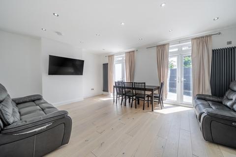 5 bedroom semi-detached house for sale, Southend Lane, London