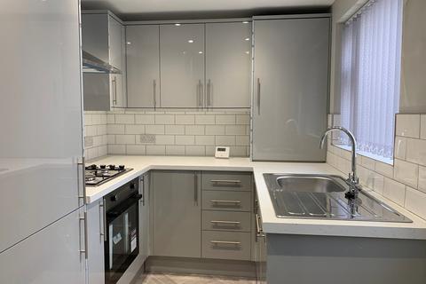 2 bedroom semi-detached house for sale, Hall Street, Southport PR9