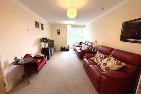 2 bedroom flat for sale, Mattesley Court Cresswell Crescent, Bloxwich, WS3
