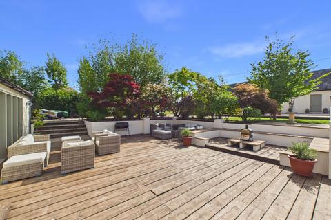 6 bedroom detached house for sale, The Dairy House, Great Buckhurst Farm, Bluemans Lane, Sedlescombe, TN33 0SE