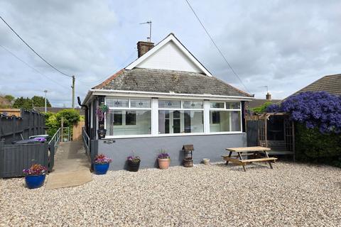 2 bedroom detached bungalow for sale, St. Leonards Drive, Chapel St. Leonards, Skegness, PE24 5RN