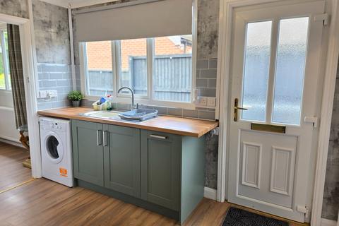 2 bedroom detached bungalow for sale, St. Leonards Drive, Chapel St. Leonards, Skegness, PE24 5RN