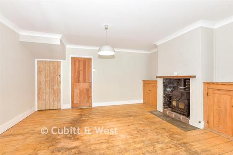 3 bedroom end of terrace house for sale, Ford Road, Arundel BN18
