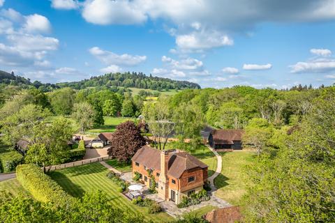 4 bedroom detached house for sale, Hook House Lane, Dunsfold, Godalming, Surrey GU8