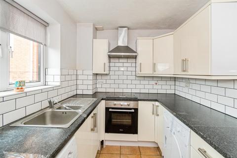2 bedroom apartment for sale, Priory Avenue, Southampton