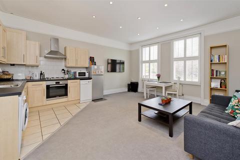 2 bedroom flat for sale, Lytton Grove, Putney