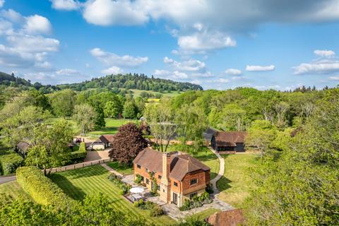 4 bedroom equestrian property for sale, Hook House Lane, Dunsfold, Godalming, Surrey
