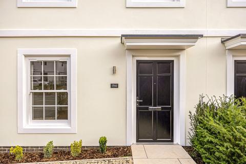 3 bedroom semi-detached house for sale, London Road, Cheltenham, GL52 6HJ