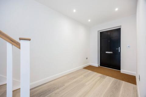 3 bedroom semi-detached house for sale, London Road, Cheltenham, GL52 6HJ