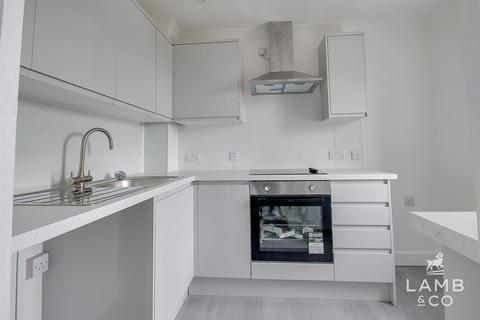 2 bedroom flat for sale, Selsey Avenue, Clacton-On-Sea CO15