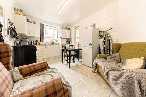 3 bedroom flat to rent, Frankham Street, London SE8