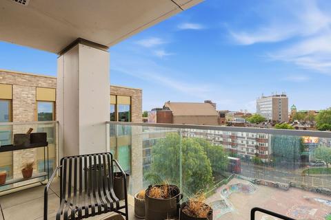 2 bedroom flat for sale, 151 Stockwell Rd, London, London SW9