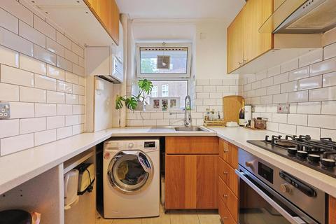 2 bedroom flat for sale, Union Grove, Clapham, London, SW8
