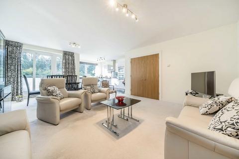 2 bedroom flat for sale, Gordon Avenue, Stanmore