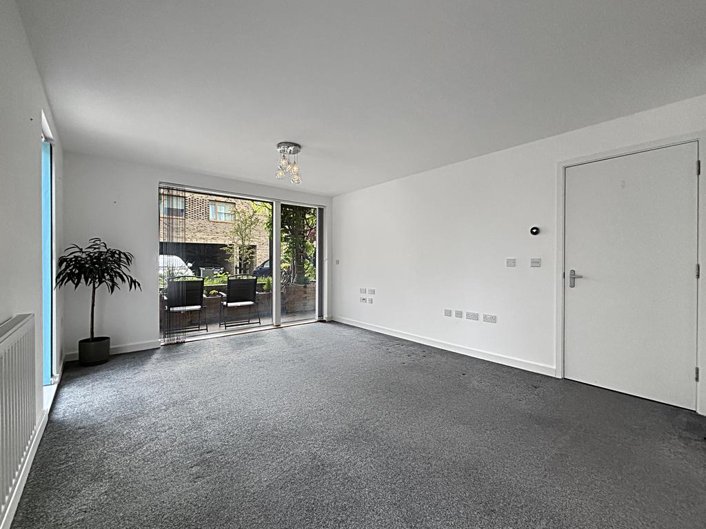 Trumpington, Cambridge CB2 - More