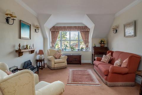 2 bedroom flat for sale, Shirleys Drive, Prestbury, SK10
