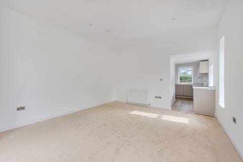undefined, Highfield Avenue, Sale, M33