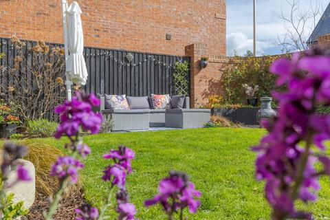 4 bedroom detached house for sale, Tiverton Way, Tarporley, CW6