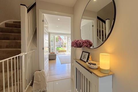 3 bedroom semi-detached house for sale, Ashfield Drive, Letchworth Garden City, SG6