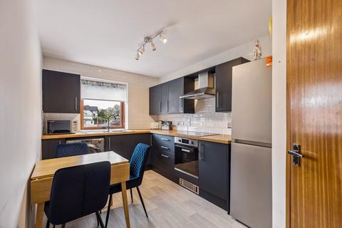 2 bedroom apartment for sale, Fenwick Place, Giffnock, Glasgow, East Renfrewshire
