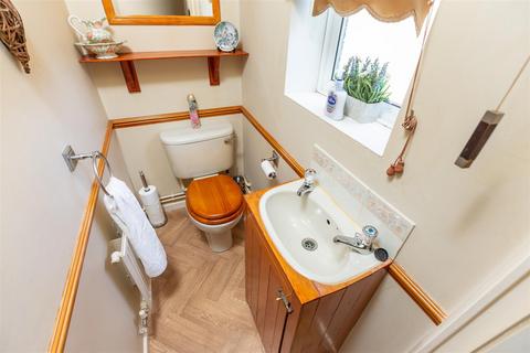 3 bedroom detached house for sale, Ffordd Y Gamlas, Gowerton, Swansea