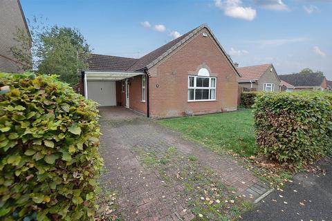 2 bedroom detached bungalow for sale, 28 Wentworth Way, Woodhall Spa