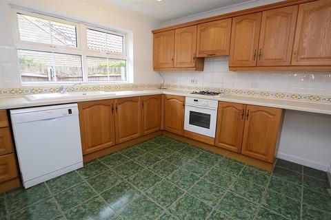 2 bedroom detached bungalow for sale, 28 Wentworth Way, Woodhall Spa