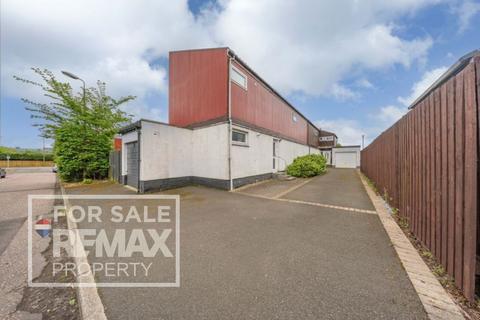4 bedroom semi-detached house for sale, Carlyle Court, Livingston EH54