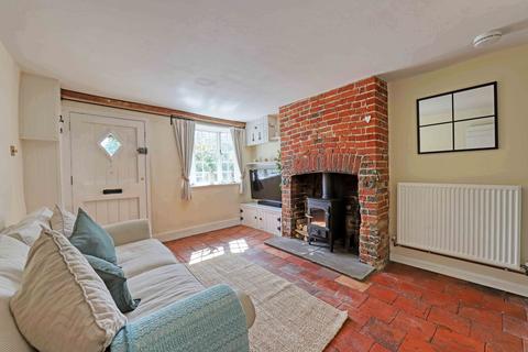 2 bedroom end of terrace house for sale, High Street, Cookham, SL6