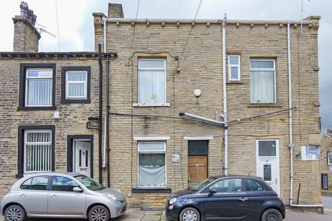 5 bedroom house of multiple occupation for sale, Boyne Street, Halifax HX1