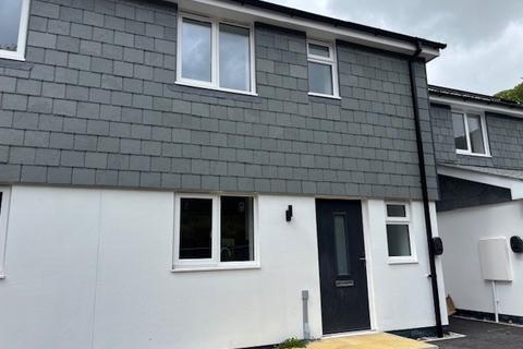 3 bedroom terraced house to rent, Terras Road, St. Austell, PL26