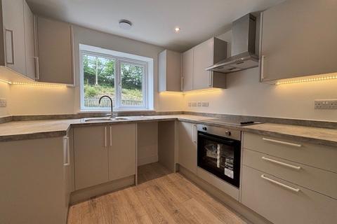 3 bedroom terraced house to rent, Terras Road, St. Austell, PL26