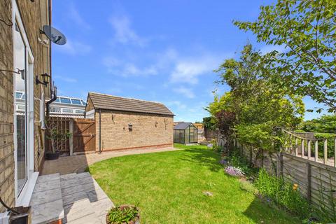 3 bedroom detached bungalow for sale, The Lunds, Kirk Ella