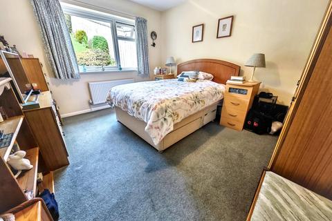 undefined, Exeter EX4