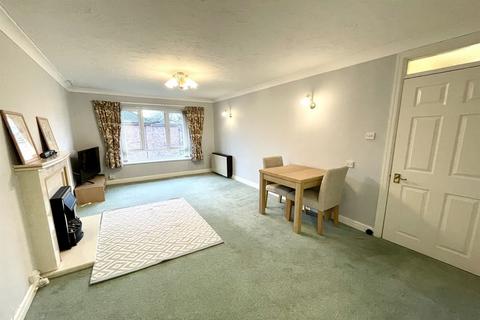 1 bedroom retirement property for sale, Victoria Road, Wilmslow SK9
