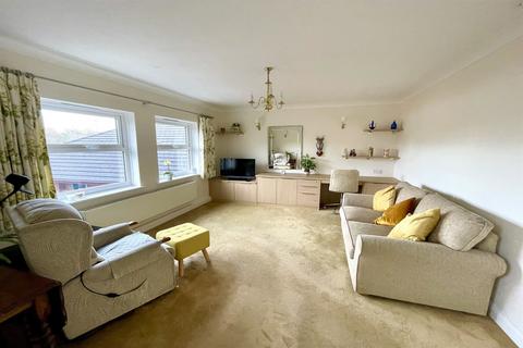 1 bedroom retirement property for sale, Church Street, Carrs Court Church Street, SK9
