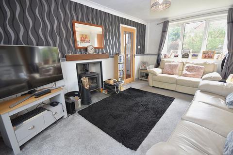 2 bedroom terraced house for sale, Alton Drive, Macclesfield, SK10