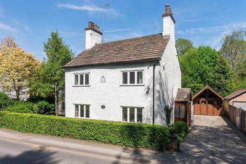 3 bedroom detached house for sale, 3 Macclesfield Road, Prestbury, SK10