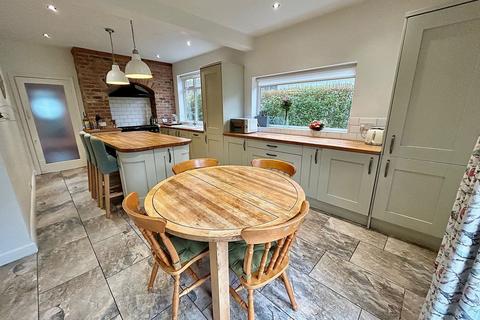 4 bedroom semi-detached house for sale, Cranmer Road, Didsbury, M20