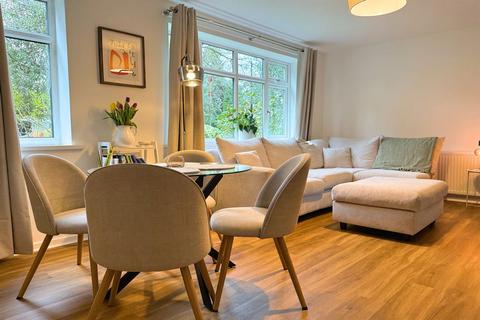 2 bedroom apartment for sale, Harboro Grove, Sale, M33