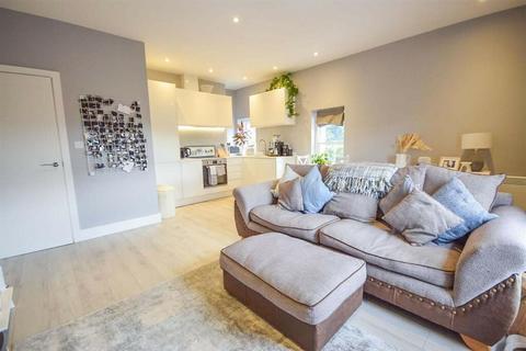 2 bedroom flat for sale, Mary Street, Cheadle House, SK8